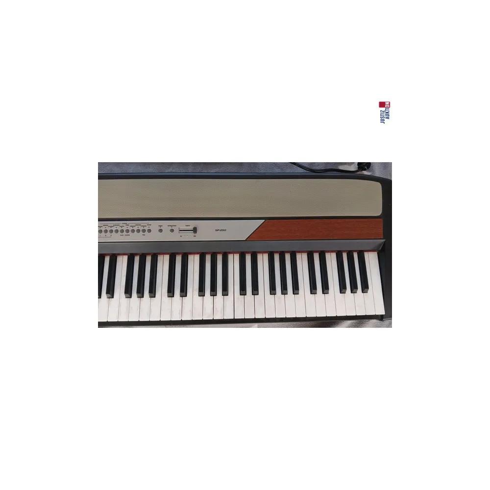 Keyboard Korg SP 250