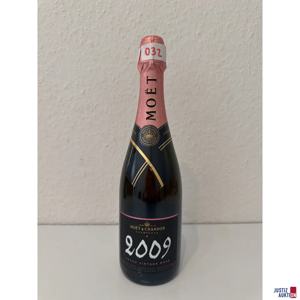 Moet & Chandon Grand Vintage Extra Brut Champagne