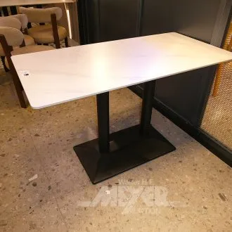 10 двухтумбовых столов