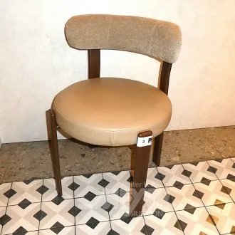 18 chaises rembourrées, beige-brun