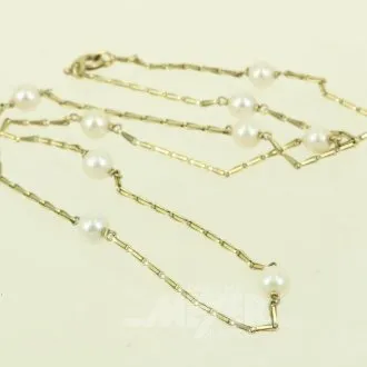 Kette mit 9 Perlen