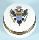 Lidded box – Porcelain, hand-painted, lid with double-headed eagle and coat of arms, brass mount, round, H= 3 cm, D= 4.5 cm, 19th c.