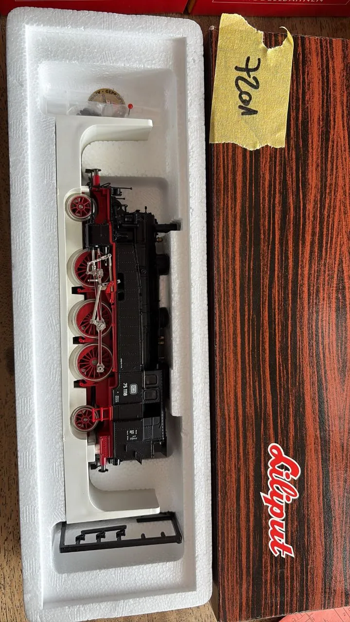 Dampflokomotive (Liliput)