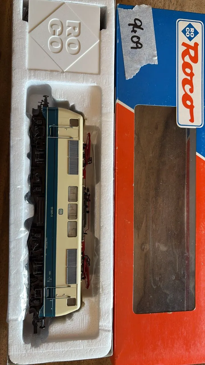 Locomotive électrique (Roco)