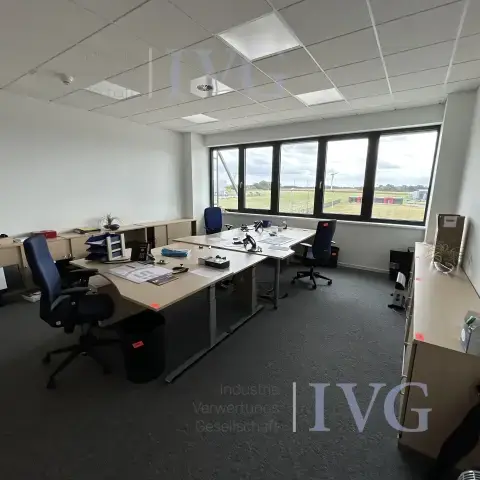 Équipement de bureau