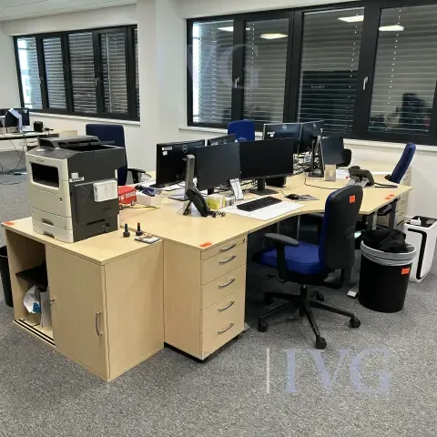 Équipement de bureau