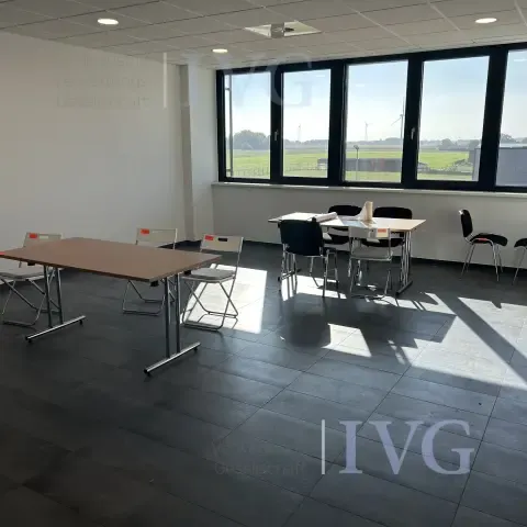 Furniture lot