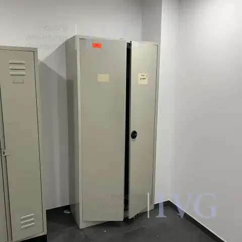 Armoire en acier 2 portes
