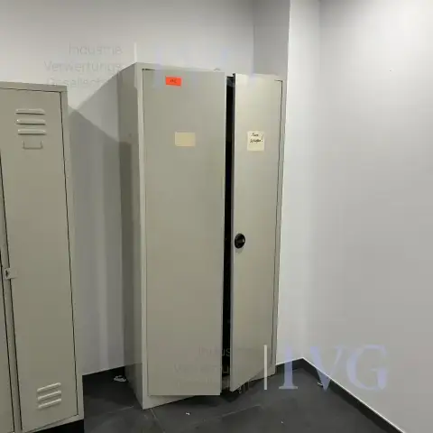 Armoire en acier 2 portes
