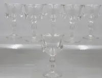 6x Weingläser, farbloses Glas mit Noppen, wohl älter, ca. H-13,5cm