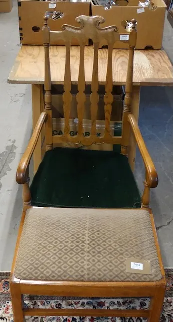 1 chair with stool