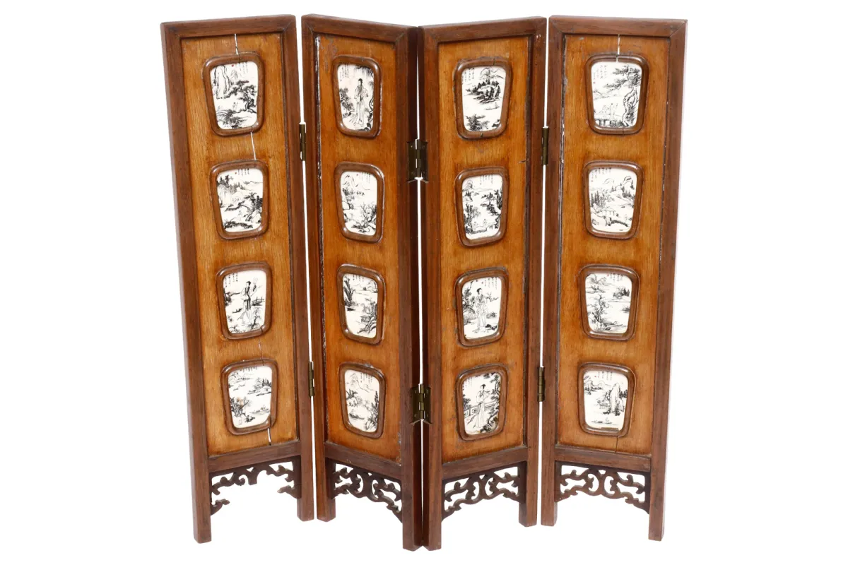 Antique Chinese miniature screen 1862-1874