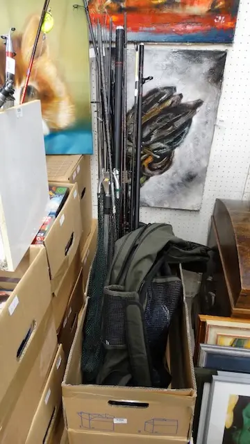 1 lot of fishing gear