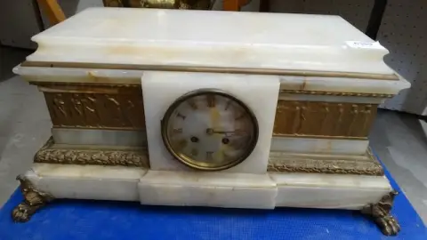 1 настольные часы