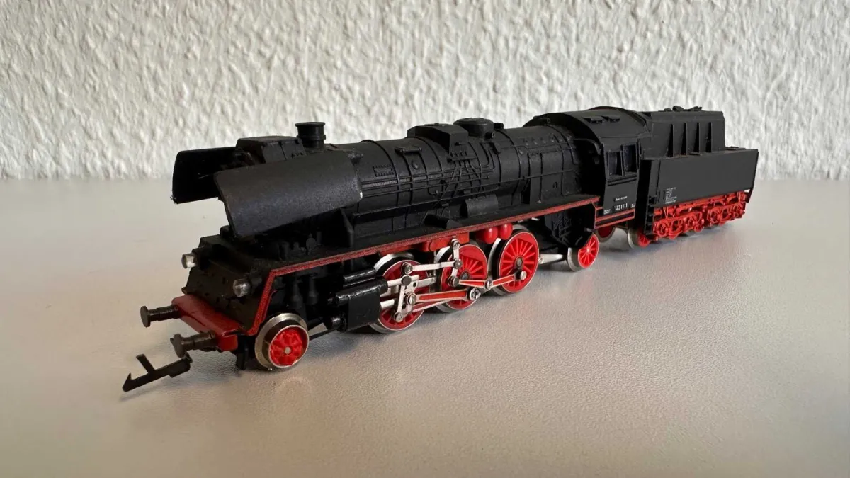 1 модель паровоза BR 23 1111 TT 1:120 / SB 12mm (б/у)