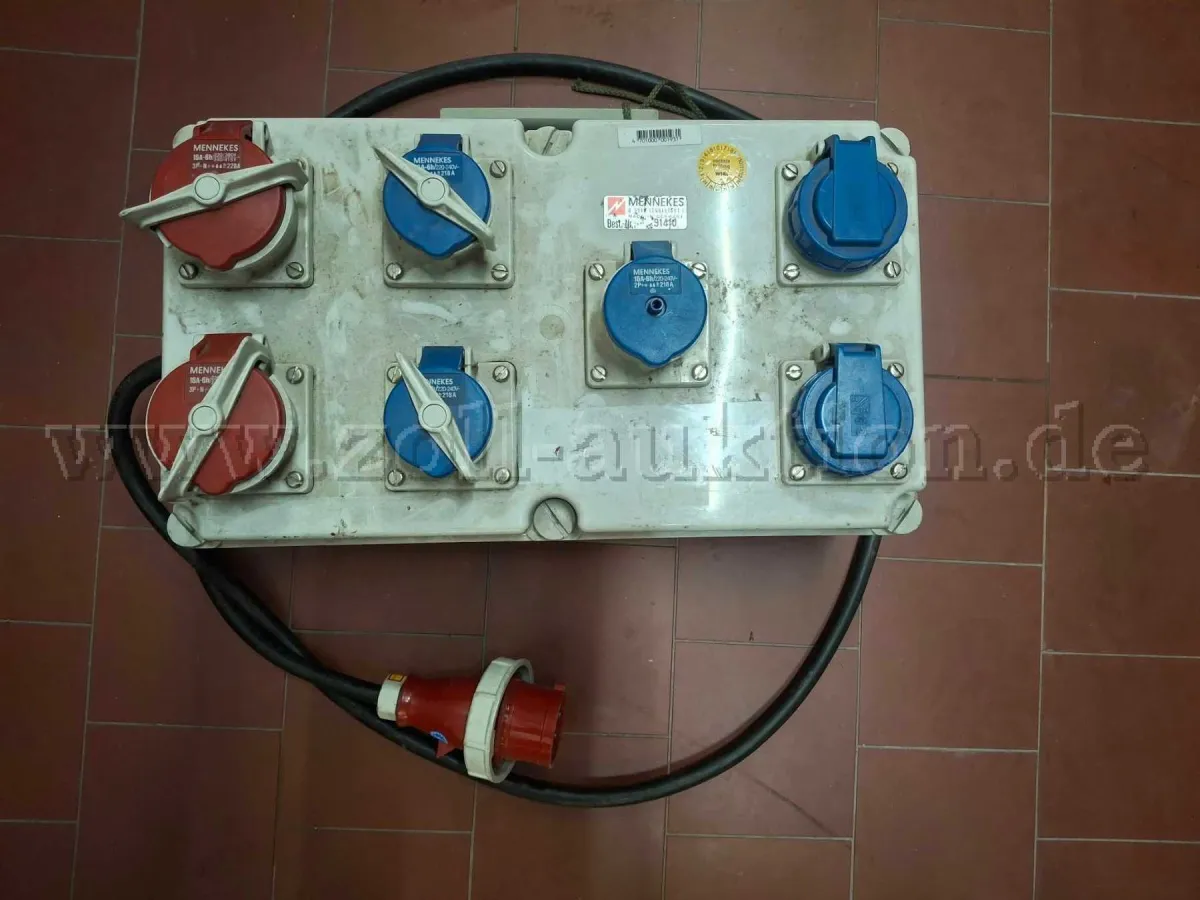 1 power distributor manufacturer Mennekes, order no.: 91410