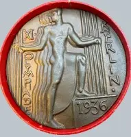 Deelnemer bronzen medaille Olympische Spelen 1936 Berlijn door Otto Placzek, in origineel rond kartonnen doosje, dit enigszins beschadigd, medaille zeer goed bewaard, verzamelwaardig, diameter ca. 7,5 cm