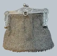 Средний серебряный кошелек-цепочка (проверен) с внутренним отделением с дополнительной застежкой, 8x8 см, 80,6 г