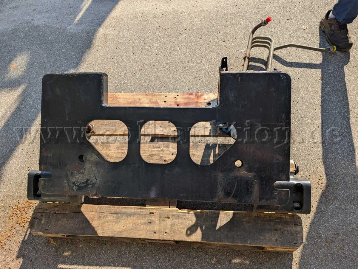 1 Stück Frontanbauplatte MAN