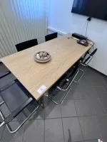 1 desk with mobile pedestal