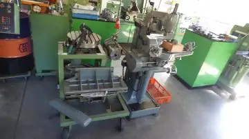 Universal-Werkzeugfräsmaschine Fabr.: DECKEL