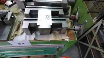 Posten Maschinenschraubstöcke