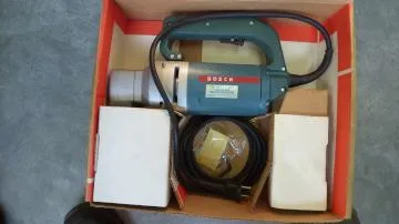 Cisaille universelle électrique marque : BOSCH