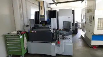 CNC-Senkerodiermaschine Fabr.: SODICK