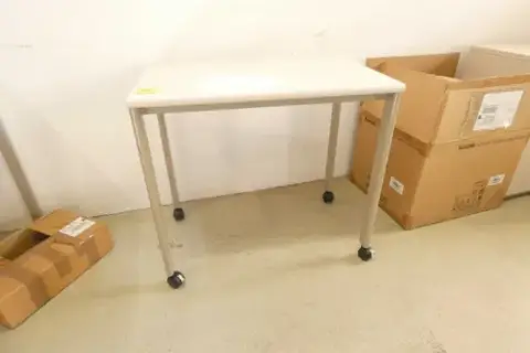 Table, mobile