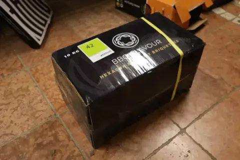 Dřevěné uhlí BBQ 5 kg