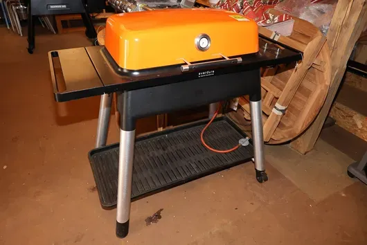Everdure Furnace Gasgrill