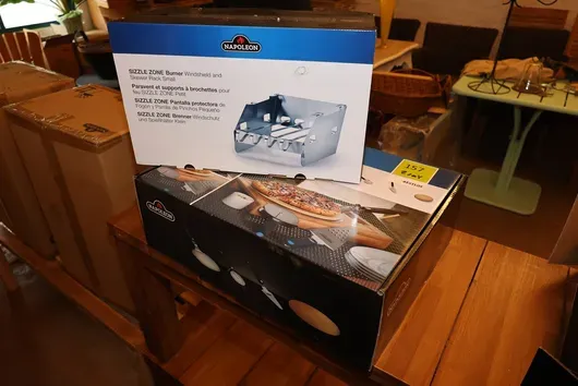 2 teilig Napoleon Grill / Pizza Zubehör