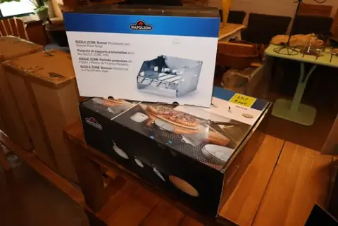 2 teilig Napoleon Grill / Pizza Zubehör