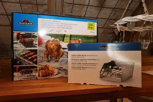 Příslušenství k grilu Napoleon, 2 díly