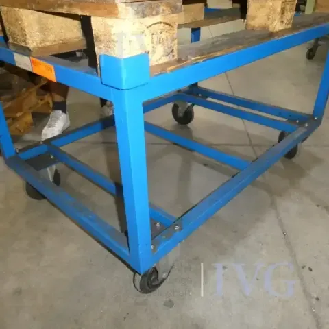Pallet chassis
