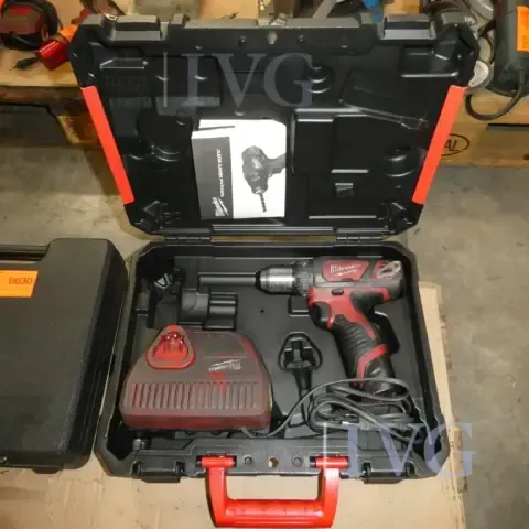 Akkuschrauber MILWAUKEE M12 BDD