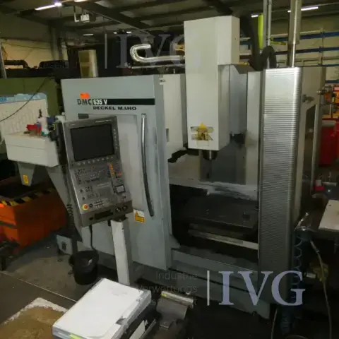 vertikales 3-Achs-Bearbeitungszentrum DMG DECKEL MAHO DMC635V