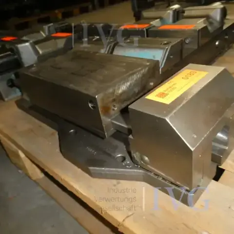Maschinenschraubstock
