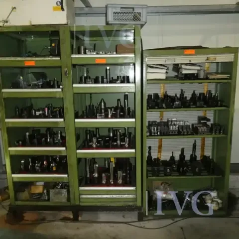Lot of tool holders and turning tools