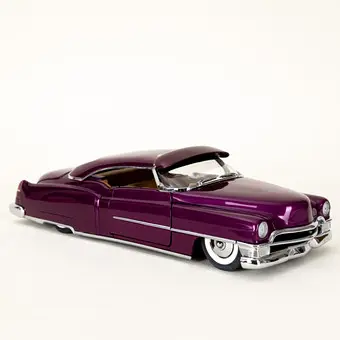 Danbury Mint, model auta 1/16: 1953 Cadillac Eldorado.