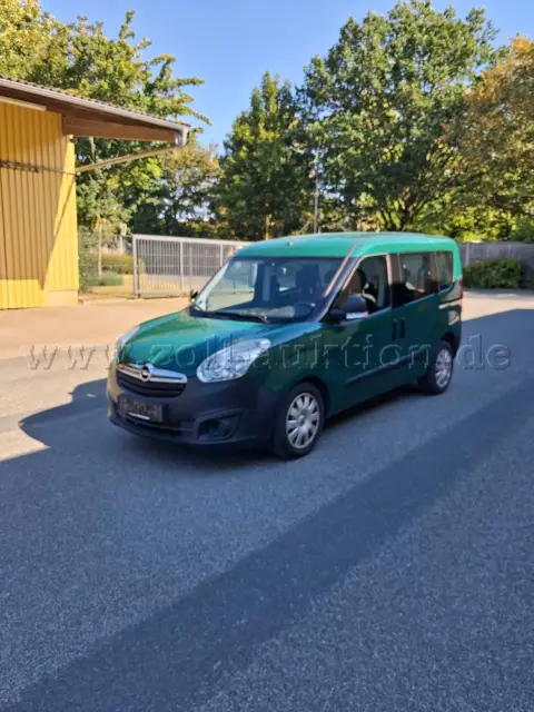 1 Opel Combo