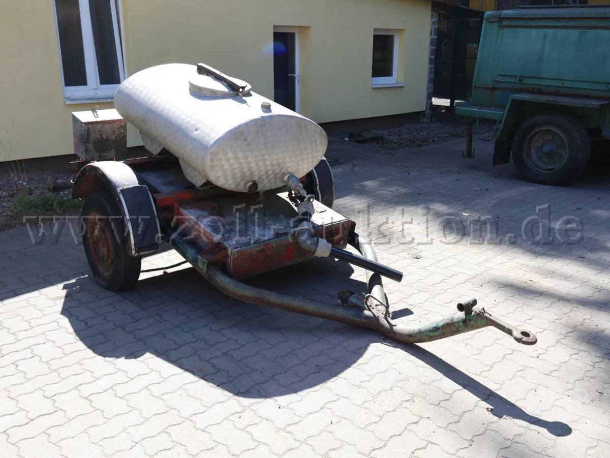 1 tilhenger med vanntank 300L egenbygget – rørramme, kjørbar
