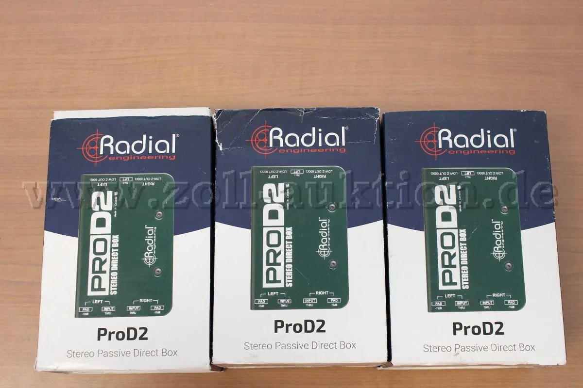 3 пассивных стерео DI-бокса Pro D2 от Radial Engineering