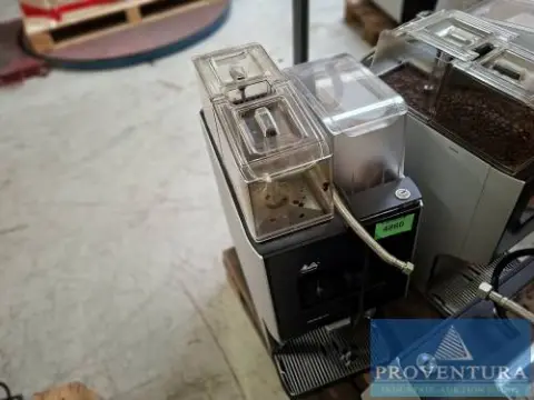 Automatický kávovar MELITTA Cafina XT4 rok výroby 2022