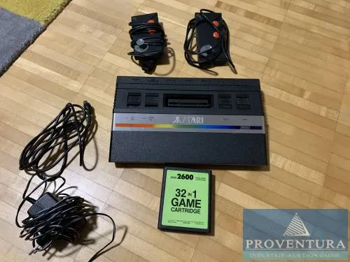 Consolă de jocuri ATARI 2600