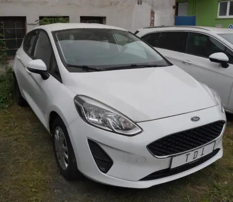 1 Ford Fiesta, EZ 06/20, HU 06/25, Diesel, Schalter, abgl. km-Stand 74.187 , Hubr.1499,kW 63,2 Schlüssel,alle Papiere