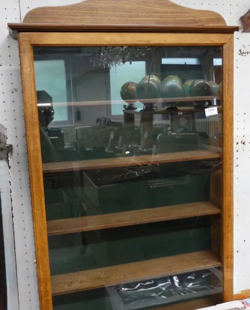 2 vitríny