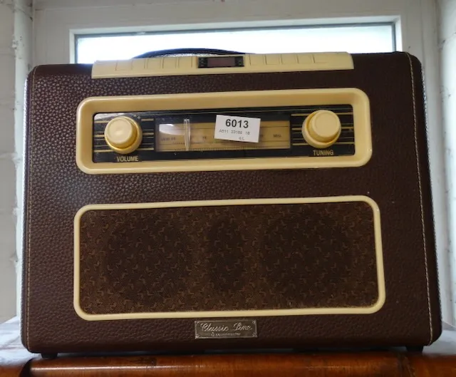 1 staré rádio