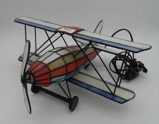 1 table lamp "Airplanes" Tiffany style