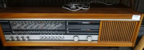 1 old radio